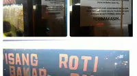 Top 3 Berita Hari Ini: Kisah Haru Seorang Pedagang Roti Bakar