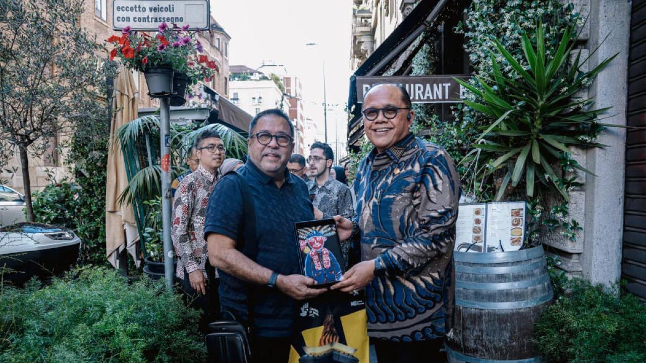 Jakarta Jajaki Kerja Sama dengan Milan, Produk Kreatif Betawi akan Dipamerkan di Pasar Italia