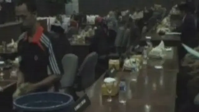Tik Tik! Ruang Rapat Paripurna DPRD Banten Bocor
