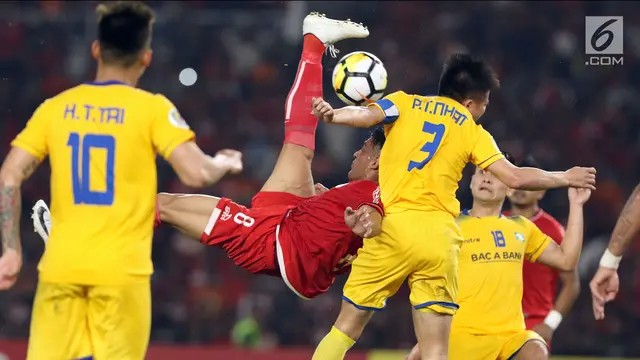 Gol Addison Alves Antar Persija Hempaskan Song Lam Nghe An