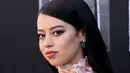 Amber Midthunder berpose saat menghadiri pemutaran film Prey di Regency Village Theatre di Los Angeles, California (2/8/2022).Dia dikenal karena peran regulernya di seri FX Legiun, dan seri CW Roswell, New Mexico, serta penampilan di Longmire dan Banshee.  (JESSE GRANT/Getty Images for Disney/AFP)
