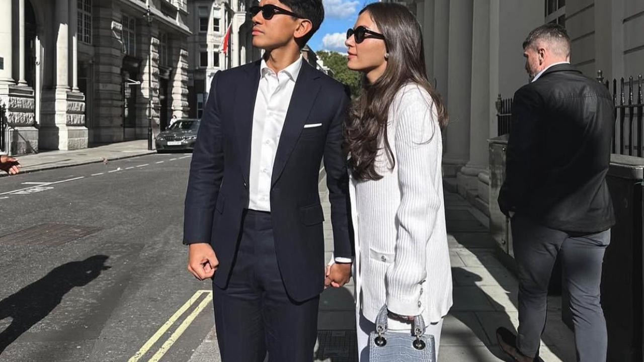 Pose Mesra Prince Mateen dan Anisha Rosnah di Anniversary Pertama Jadi Sorotan