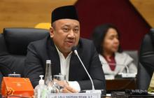 Ratusan Kepala Sekolah di Sulsel Mundur Diduga Terkait Dana BOS, Komisi X DPR Minta Kemendikdasmen Turun Tangan
