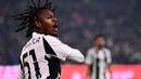 Di penghujung laga, Juventus kembali unggul lewat gol Samuel Mbangula pada menit ke-82. (Marco BERTORELLO/AFP)