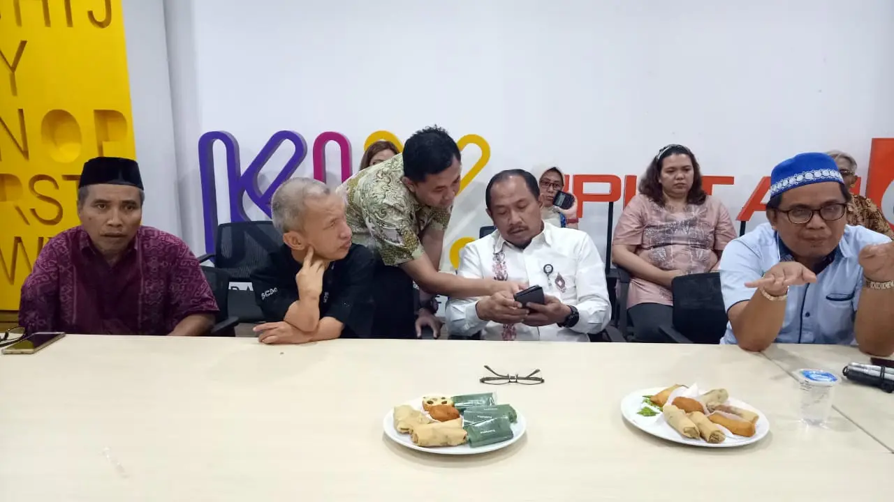 Ketua Umum Persatuan Penyandang Disabilitas Indonesia (PPDI) Gufron Sakaril