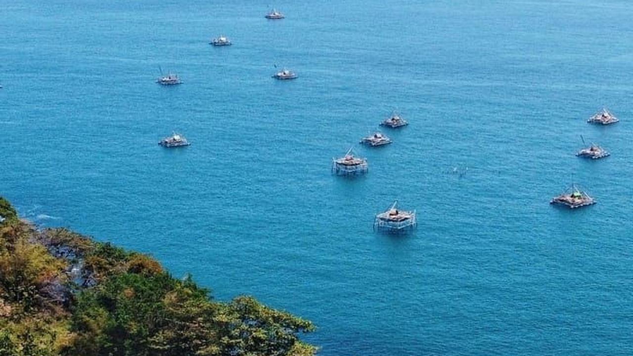 Dikabarkan Akan Dibersihkan oleh Pandawara Group, Ini Deretan Fakta Pantai Loji Sukabumi