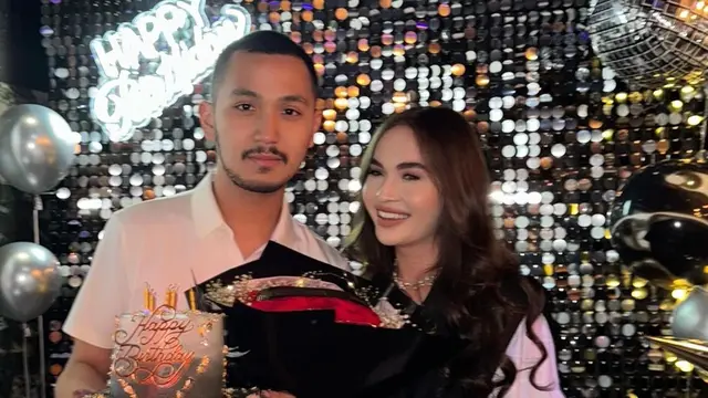 Potret Elina Joerg di Ulang Tahun Pacar, Netizen Doakan Segera Dilamar Gusti Ega
