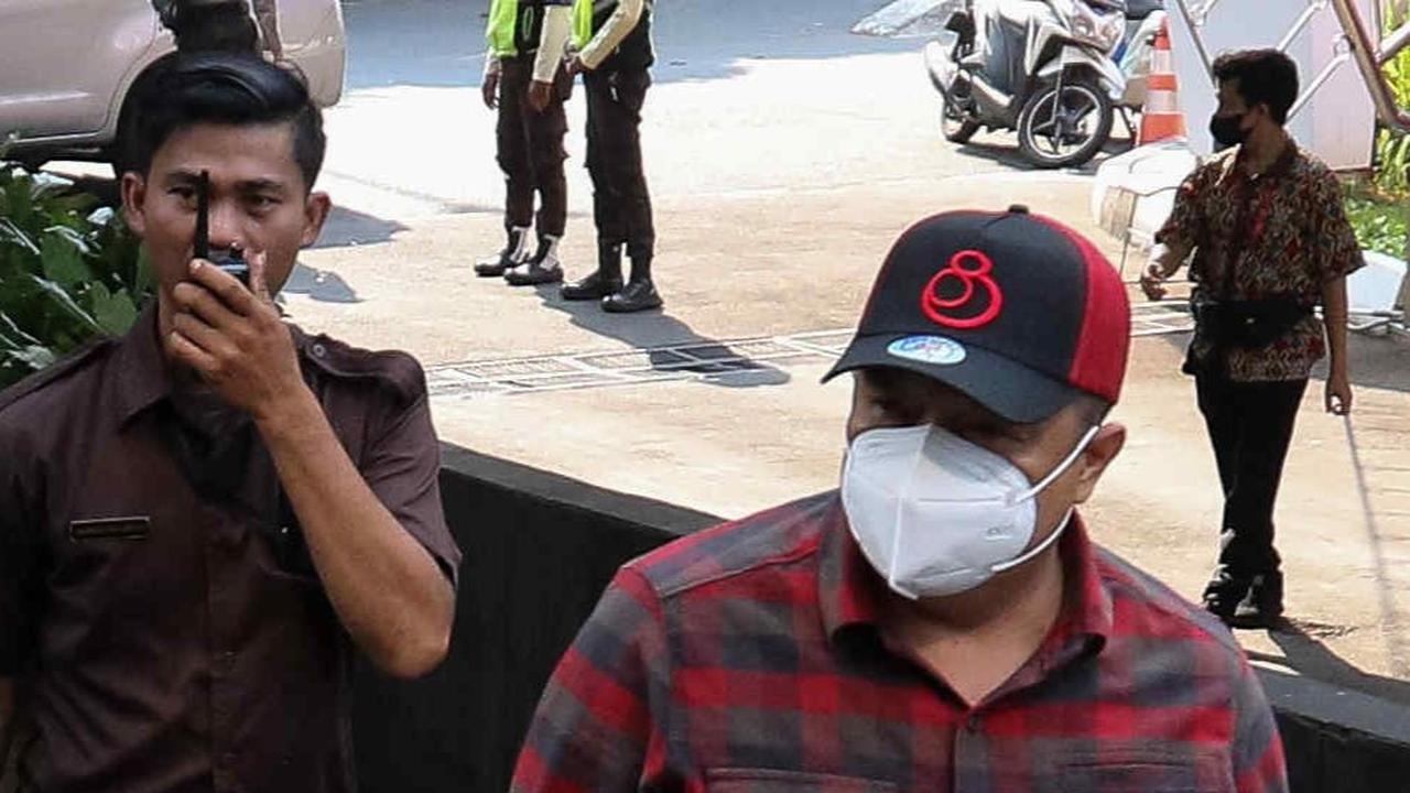Setibanya di KPK, Muhammad Hatta langsung diperiksa.