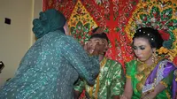 Ritual Barodak Rapancar, salah satu prosesi perkawinan adat masyarakat Sumbawa yang hingga kini masih tetap dijalankan.