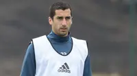 Mkhitaryan dan Jones Masuk Skuat MU Hadapi Fenerbahce