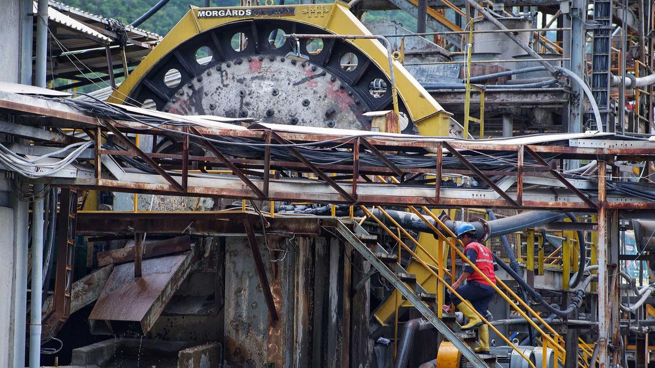 FOTO:  Melihat Aktivitas di Tambang Emas Pongkor dengan Target  1 Ton Emas