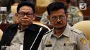 Menteri Pertanian Syahrul Yasin Limpo (kanan) saat rapat kerja dengan Komisi IV DPR di Gedung Nusantara, Kompleks Parlemen, Senayan, Jakarta, Senin (17/2/2020). Rapat ini tindak lanjut dari Rapat Dengar Pendapat (RDP) sebelumnya terkait program kerja tahun anggaran 2020. (Liputan6.com/Johan Tallo)