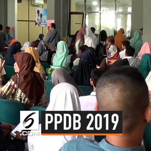 video ppdb bogor membeludak orangtua