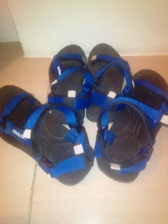 Sandal