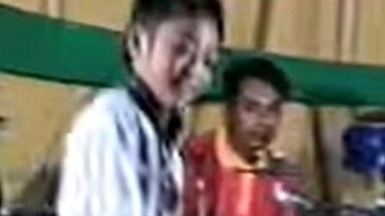 Bakat Nyanyi Sudah Nampak Sejak Kecil, Berikut  Ini 9 Potret Transformasi Irwan DA Sang 'Pangeran Sumenep