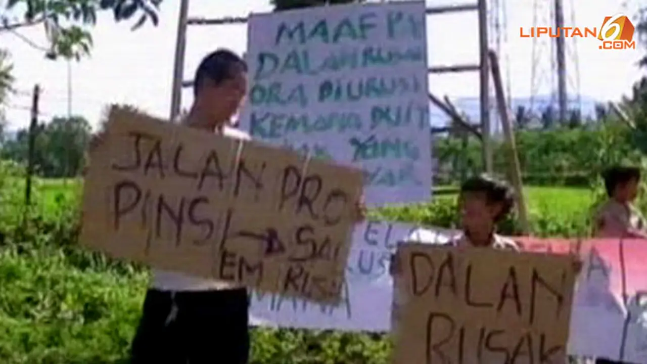hadang-gubernur-131202a.jpg