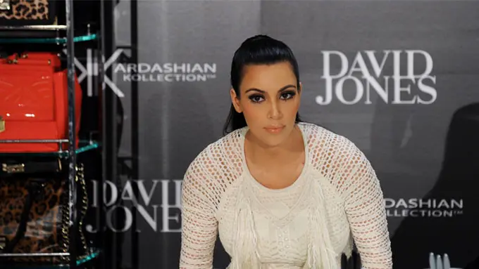 [Bintang] Kim Kardashian