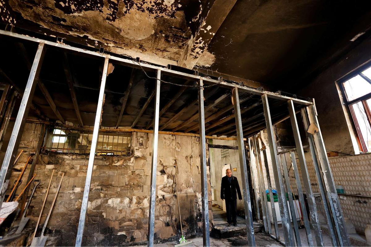 Masjid bersejarah Palestina dibakar tentara Israel