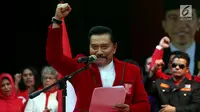 Ketua Umum Partai Keadilan dan Persatuan Indonesia (PKPI) A.M Hendropriyono saat acara deklarasi dukungan untuk Jokowi maju di Pilpres 2019, Jakarta, Senin (12/6). (Liputan6.com/Johan Tallo)