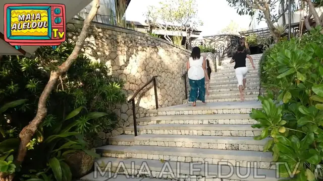 Potret Bagian Depan Villa Maia Estianty di Bali