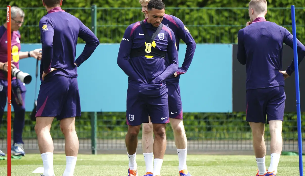 Di bawah asuhan Southgate, The Three Lions mencapai semifinal Piala Dunia 2018, perempat final Piala Dunia 2022 dan final Euro 2020, di mana mereka dikalahkan melalui adu penalti oleh Italia. (Zac Goodwin/PA via AP)