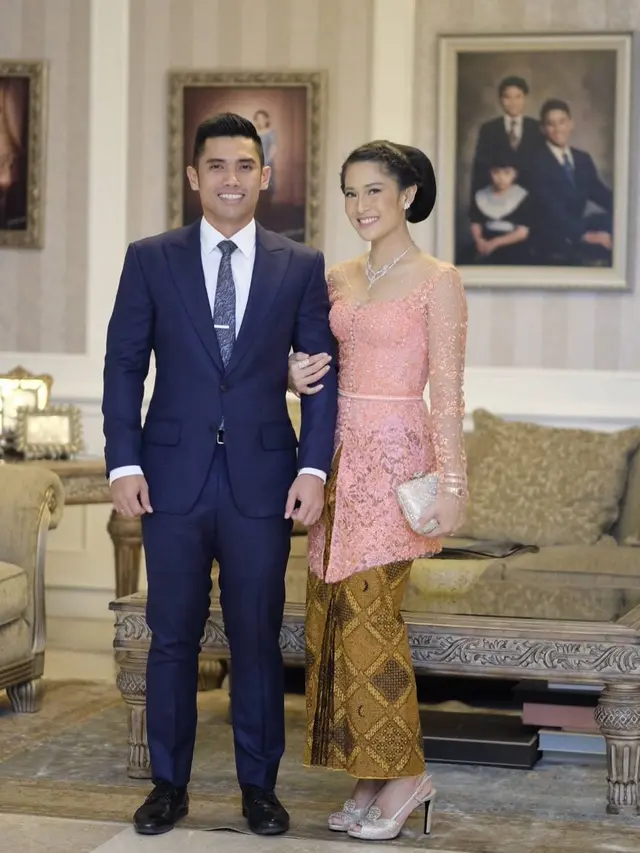 Masuk Kawasan Elit, Ini 7 Potret Rumah Mewah Dian Sastro