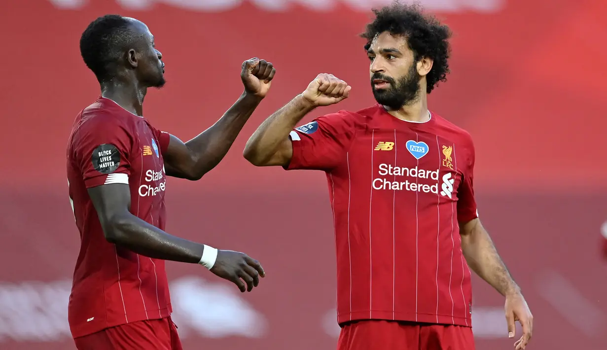 Piala Afrika 2021 menjadi ajang pembuktian para pemain dari benua hitam untuk menjadi yang terbaik. Tak terkecuali persaingan untuk menjadi pencetak gol terbanyak selama turnamen berlangsung. Berikut 5 pemain yang berpotensi menjadi top skor Piala Afrika 2021. (AFP/Paul Ellis)