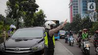Ganjil genap Jakarta berlaku jelang akhir pekan, Jumat (24/1/2025). (Liputan6.com/Faizal Fanani)