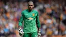 Victor Valdes. Kiper asal Spanyol ini didatangkan Manchester United dari Barcelona pada 2014/2015. Ia hanya tampil 2 kali hingga musim 2015/2016. Usai dipinjamkan ke Standard Liege, ia dikontrak Middlesbrough pada 2016/2017. Saat ini menjadi pelatih kiper di Barcelona B. (AFP/Oli Scarff)