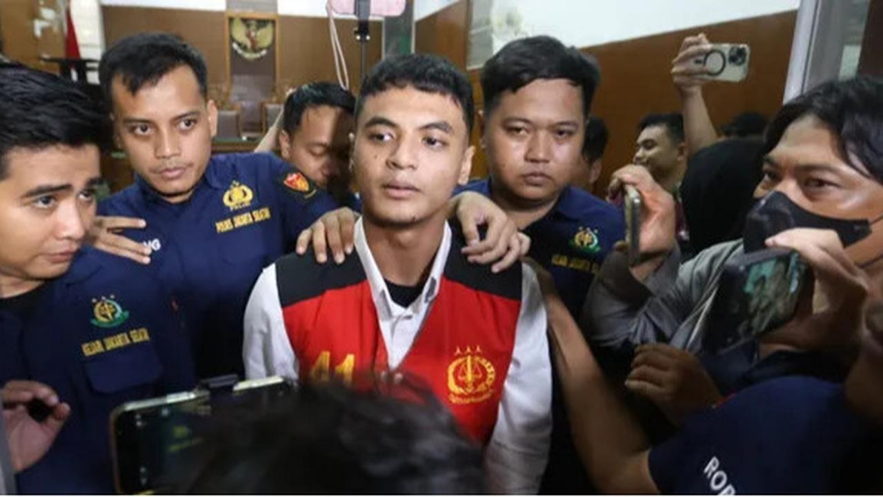Tak Terima Putusan Hakim, Vadel Badjideh Ajukan Banding Atas Vonis 9 Tahun