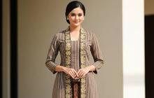 Kombinasi Tradisi dan Tren Masa Kini, Intip 7 Model Baju Lurik Adat Jawa yang Fashionable