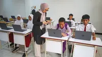 Sebagai informasi, program Sekolah Rakyat Tahun Ajaran 2025/2026 akan dimulai pada bulan Juli ini. Total, Sekolah Rakyat akan ada di 100 titik lokasi rintisan di seluruh Indonesia. (merdeka.com/Arie Basuki)