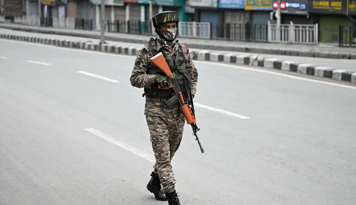 Dalam serangan itu, sekelompok pria bersenjata membunuh 26 orang, termasuk 25 wisatawan dan satu penunggang kuda lokal. (Sajjad HUSSAIN/AFP)
