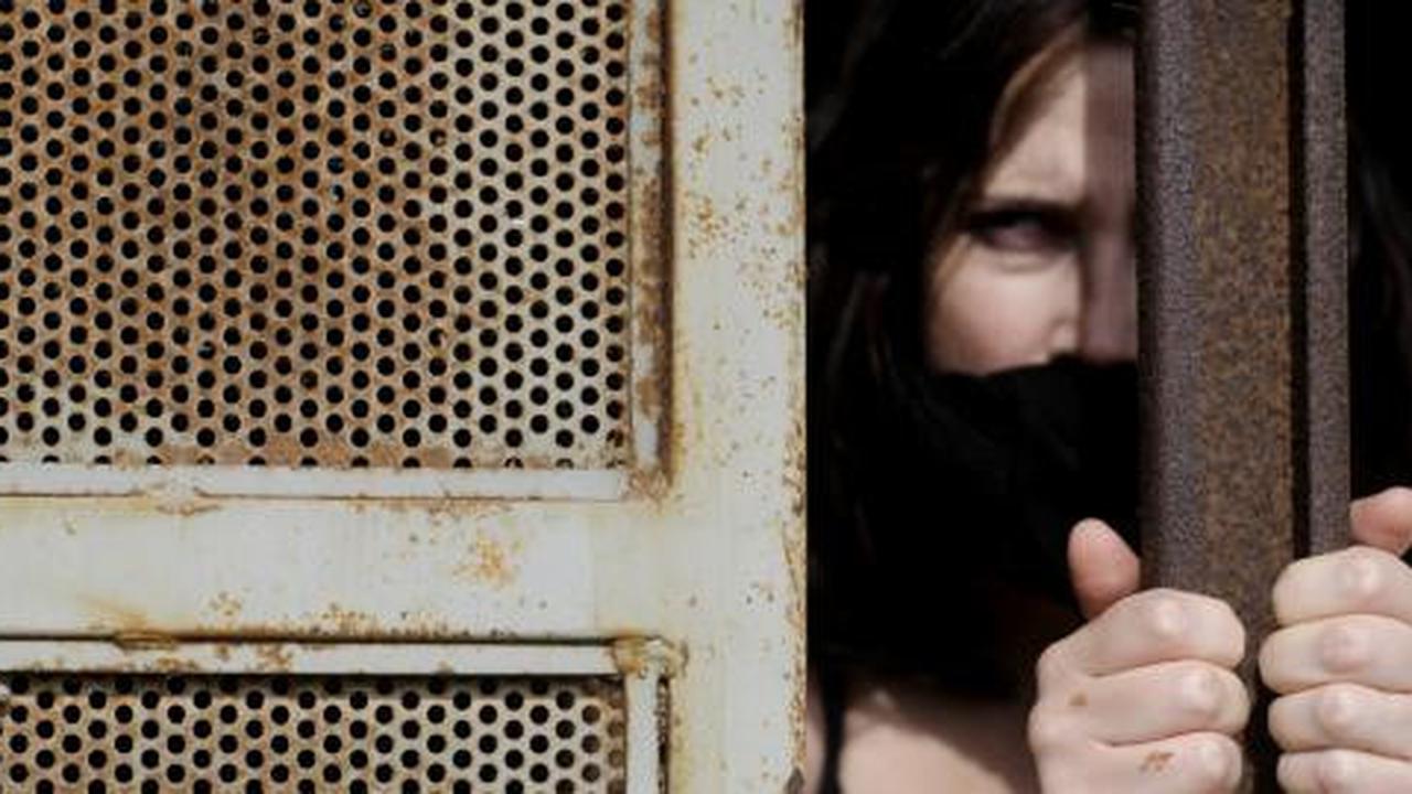 Tersangka perdagangan perempuan masih bebas