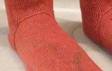 Desain Unik Kaos Kaki Mesir Kuno Berusia 1600 Tahun, Harus Dipakai dengan Sandal