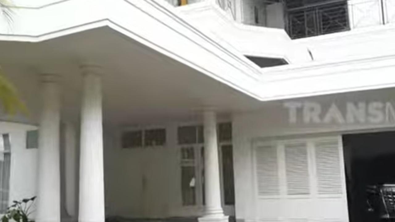 Potret Rumah Baru Angbeen Rishi & Adly Fairuz, Mewah Seluas 1.200 Meter di Kawasan Elit - Hadiah dari Orangtua