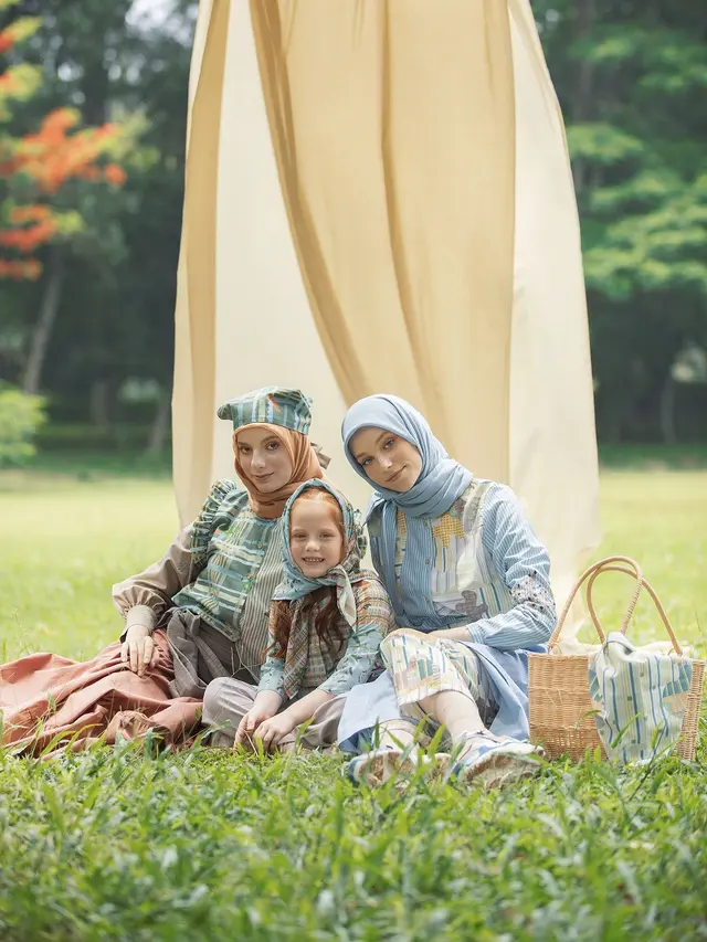 'Abrea' koleksi RiaMIranda Spring/Summer 2021