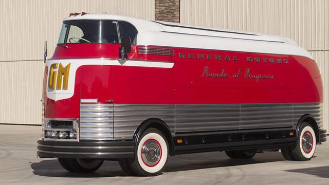 Mobil Unik yang Dilelang tahun 2015 (3)