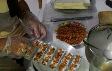 Intip pembuatan cokelat tempe, jajanan khas Kota Malang