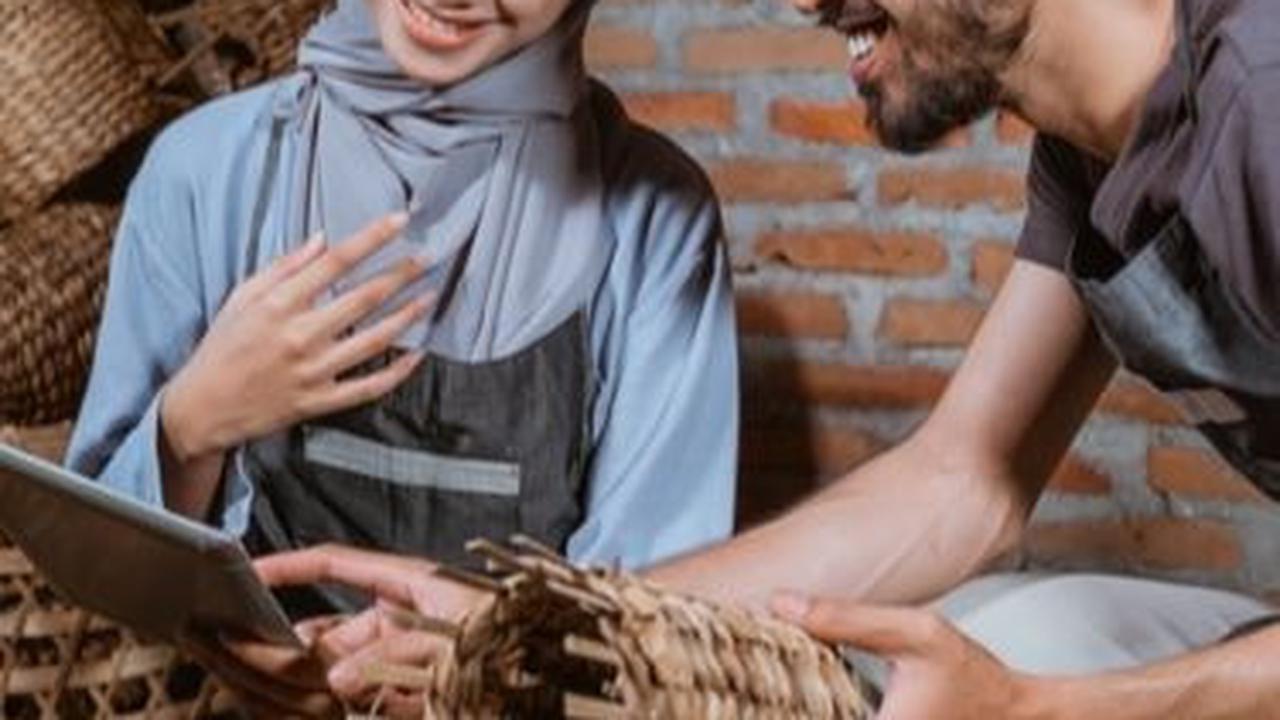 Hadir untuk Berikan Edukasi Penggunaan Keuangan Digital