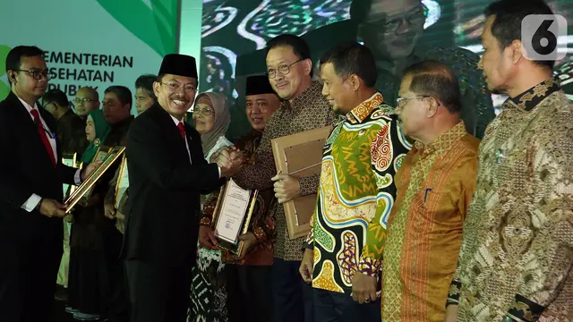 Eddy Sariaatmadja Raih Penghargaan Anugerah Menteri Kesehatan 2019