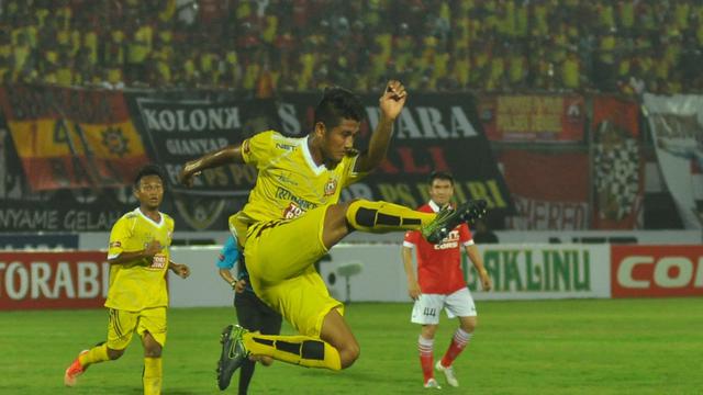Putu Gede Juni Antara Surabaya United