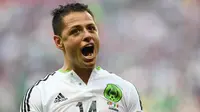 8. Javier Hernandez (Mexico) - Meski sudah tidak sepopuler dulu, mantan bomber Manchester United ini penampilannya tetap layak ditunggu. Dirinya mmasih menjadi andalan utama di lini depan Mexico. (AFP/Franck Fife)