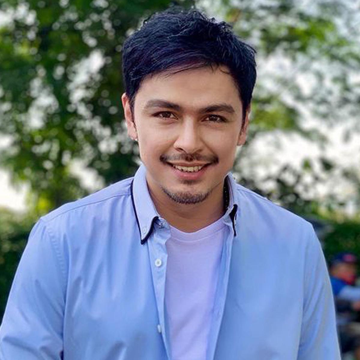 8 Potret Ini Bukti Thomas Djorghi Tak Pernah Menua Bak Vampir, Tetap Tampan di Usia 51 Tahun