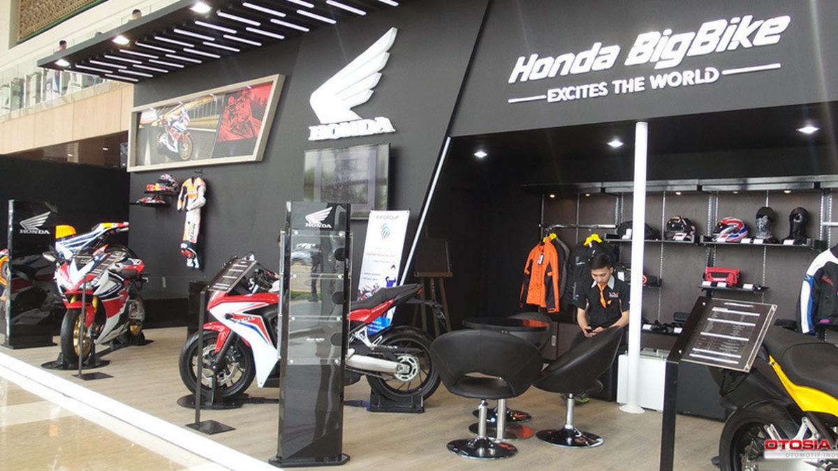 Big Bike Honda Mulai Disukai Pecinta Moge Berita Otosia