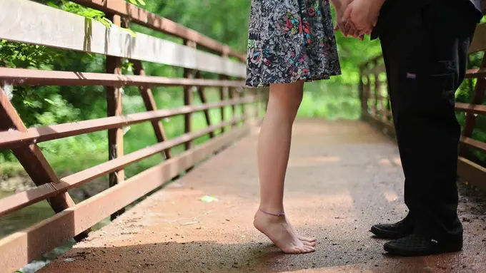 Ilustrasi Relationship