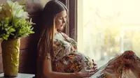 Minum Asam Folat Saat Hamil Cegah Berat Badan Bayi Lahir Rendah