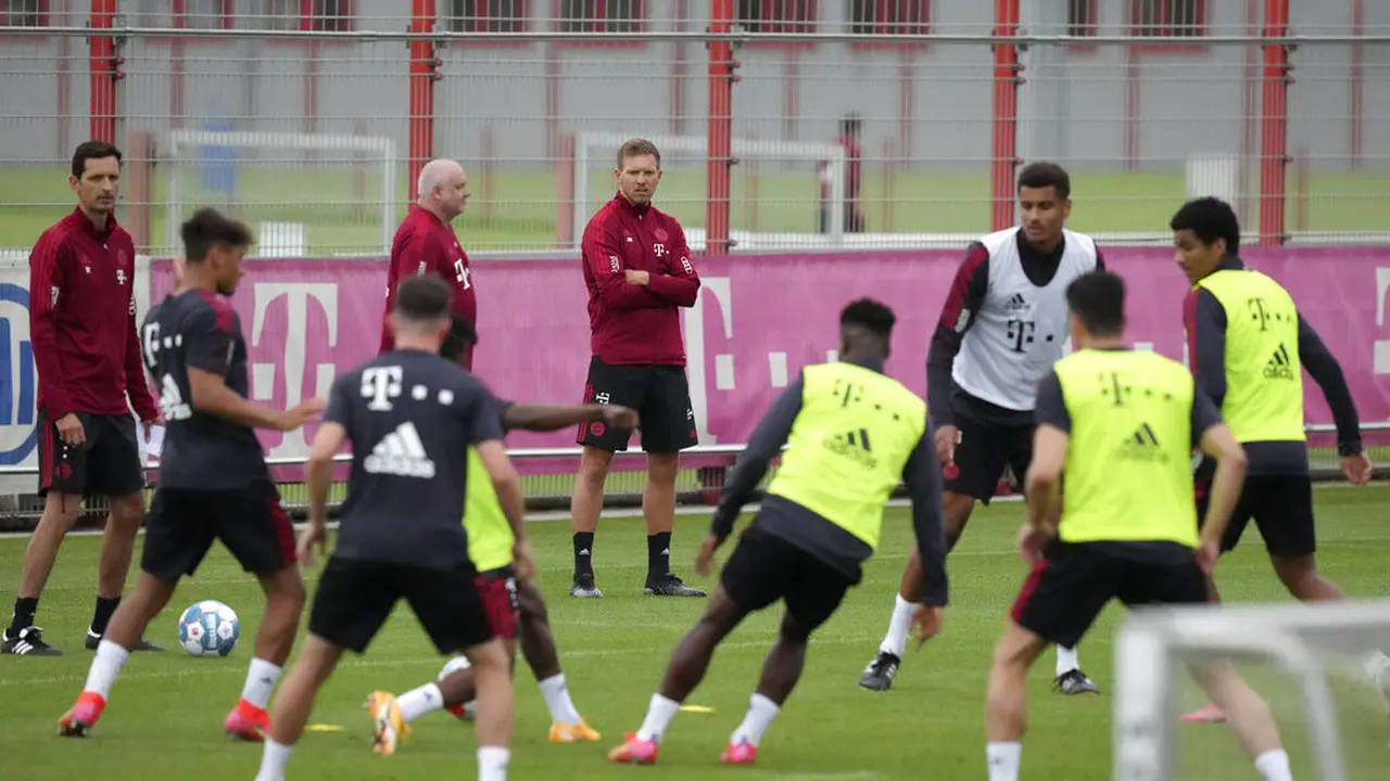 Latihan Pertama Bayern Munchen di Tangan Pelatih Baru