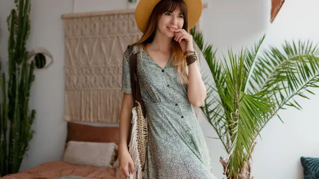 10 Gaya Fashion Effortless (photo by freepik)