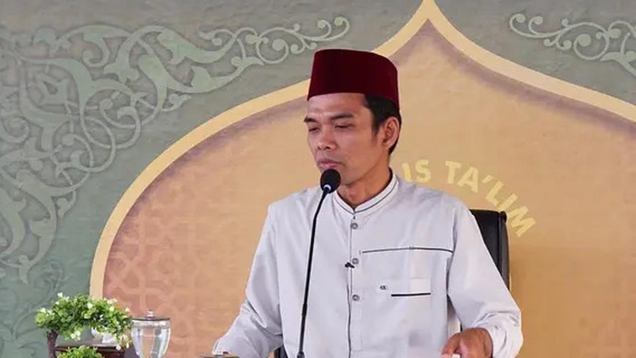 Perlakuan UAS ke Pedagang Es Jualan di Acara Tablig Akbar Jadi Sorotan, Ramai Dibandingkan dengan Gus Miftah